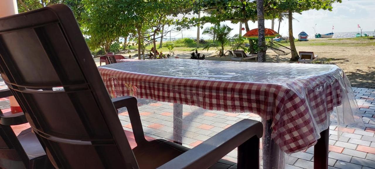 Marari Anna Beach Villa Mararikulam Exterior foto