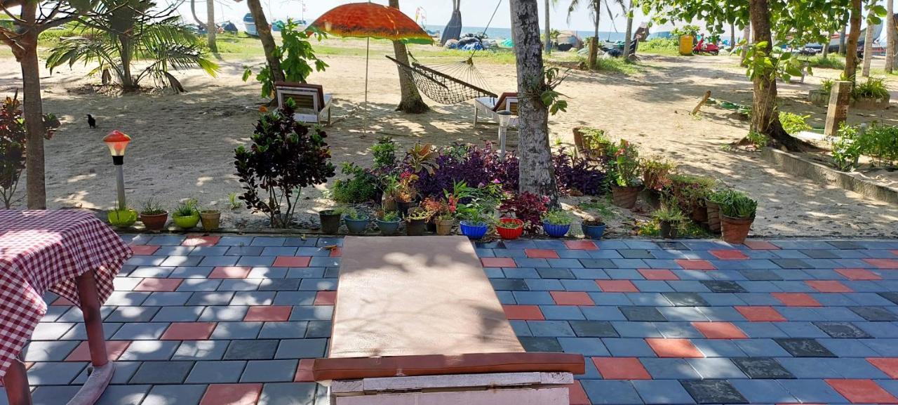 Marari Anna Beach Villa Mararikulam Exterior foto